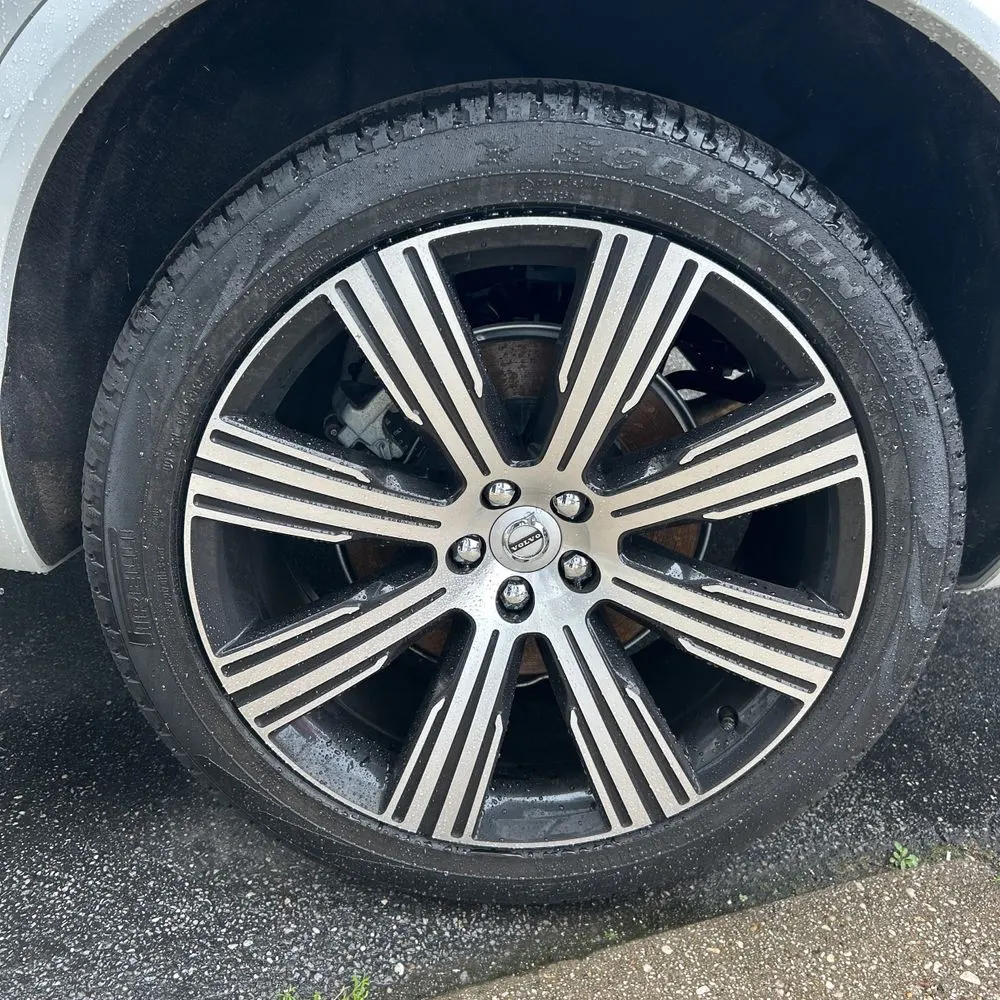 2024 Volvo XC90 T8 - Plus PHEV
