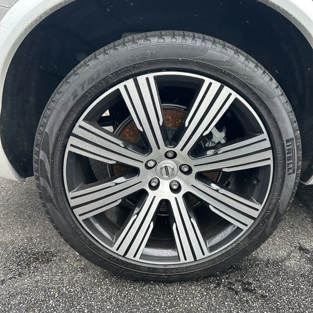 2024 Volvo XC90 T8 - Plus PHEV