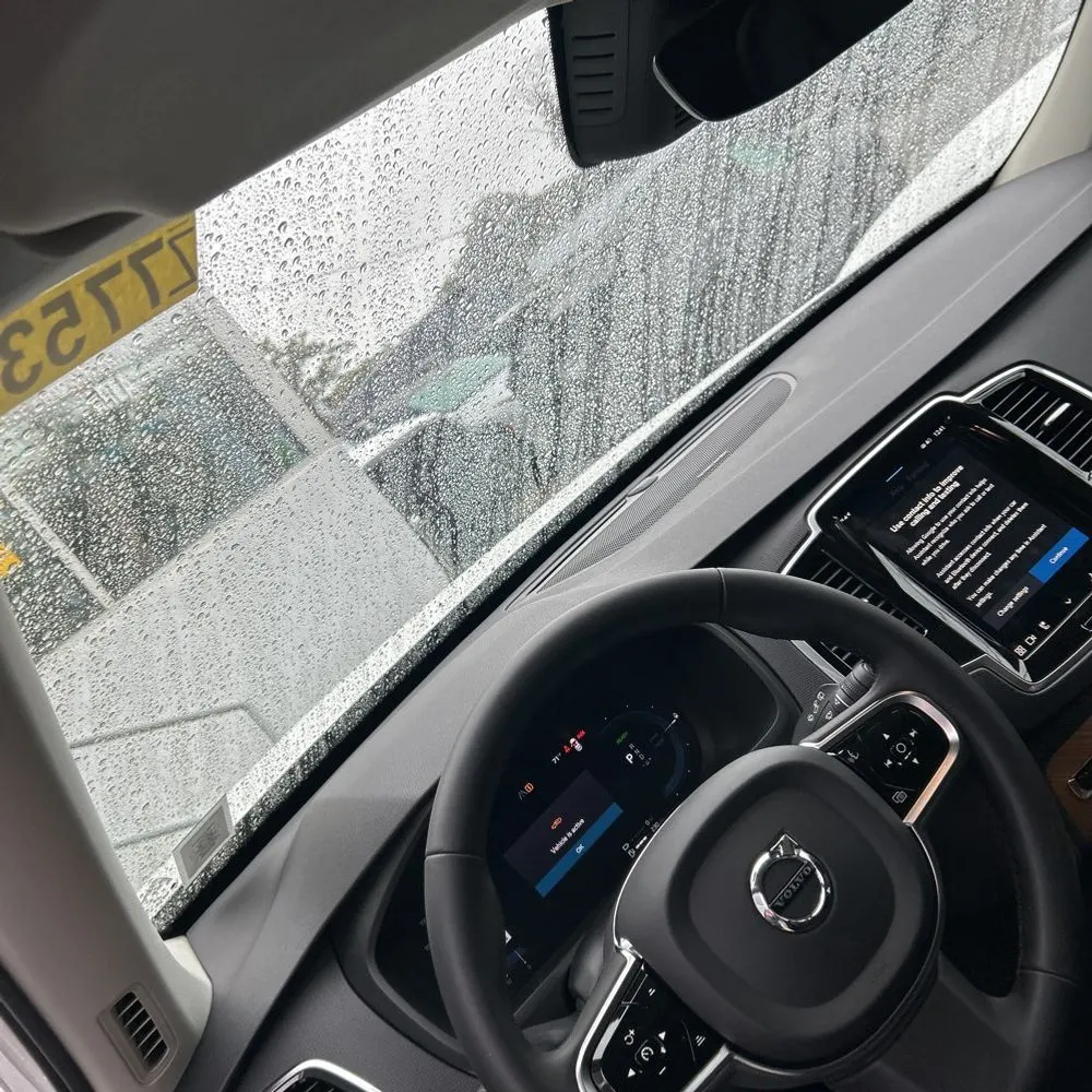 2024 Volvo XC90 T8 - Plus PHEV