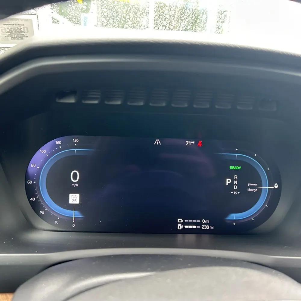 2024 Volvo XC90 T8 - Plus PHEV