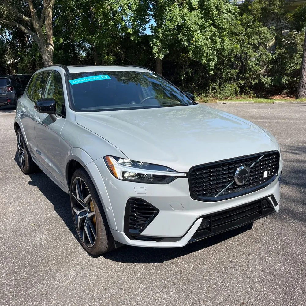 2025 Volvo XC60 T8 - Polestar PHEV