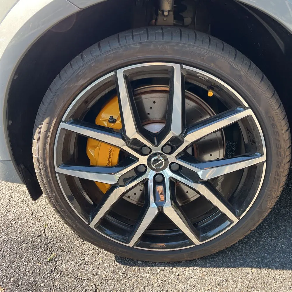 2025 Volvo XC60 T8 - Polestar PHEV