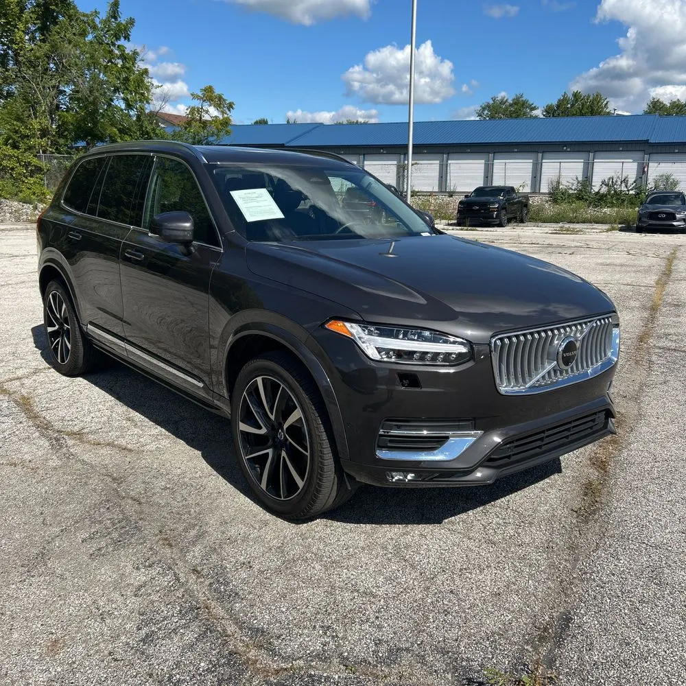 2024 Volvo XC90 B5 - Plus