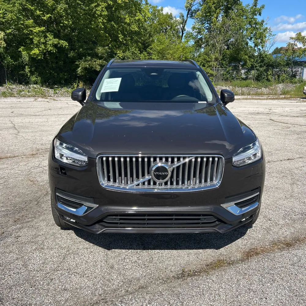2024 Volvo XC90 B5 - Plus