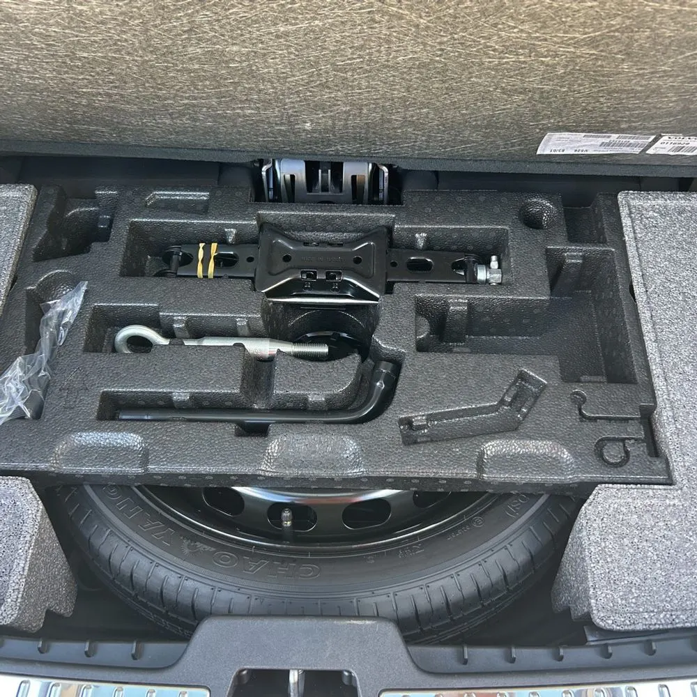 2024 Volvo XC90 B5 - Plus