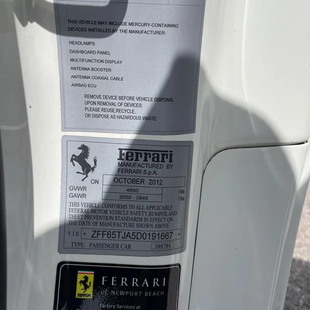 2013 Ferrari California Base