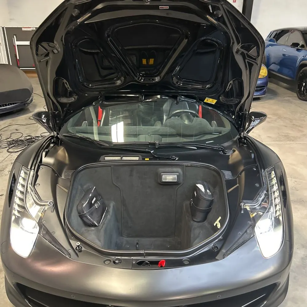 2010 Ferrari 458 Italia Base