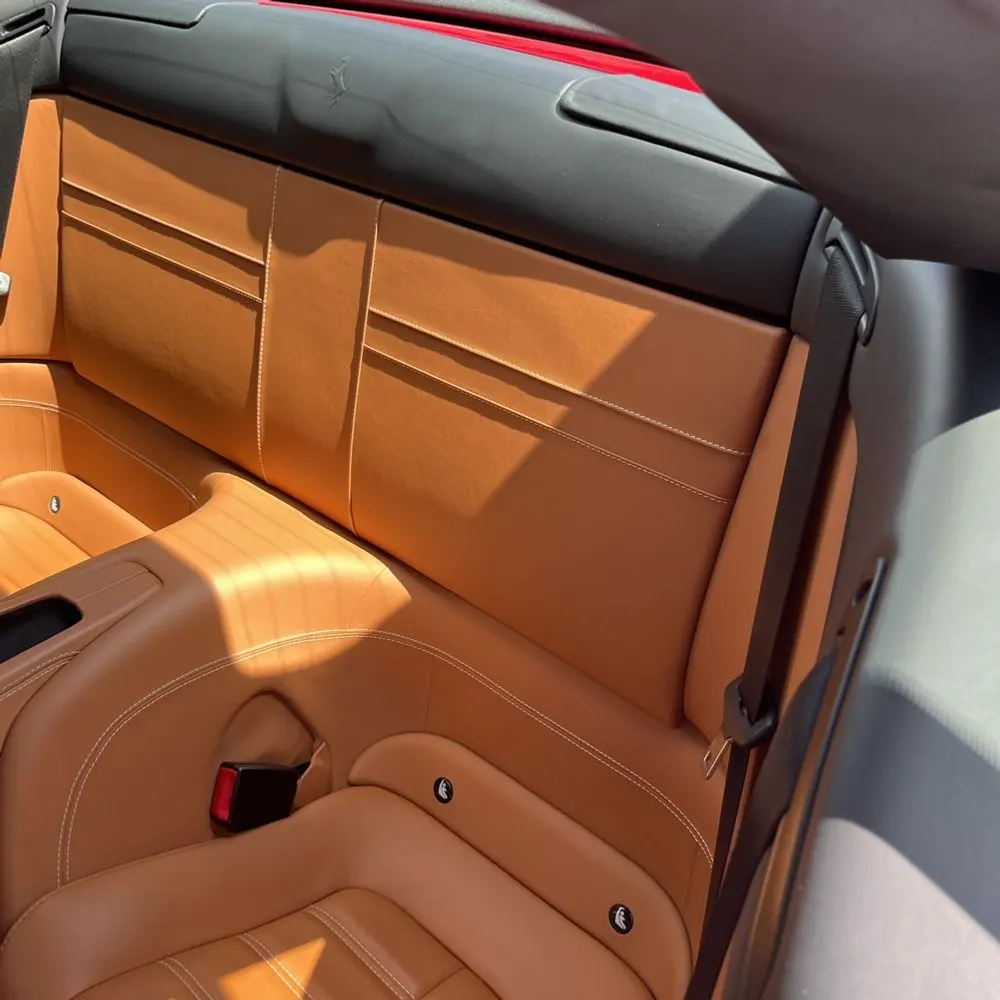 2016 Ferrari California T Base