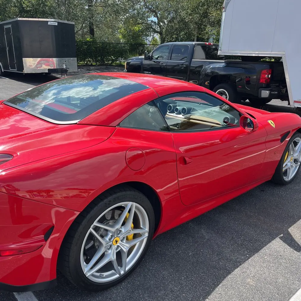 2016 Ferrari California T Base