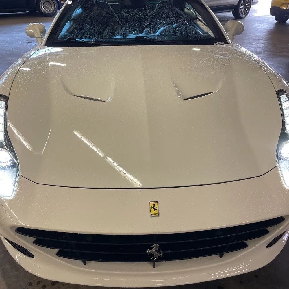 2017 Ferrari California T Base