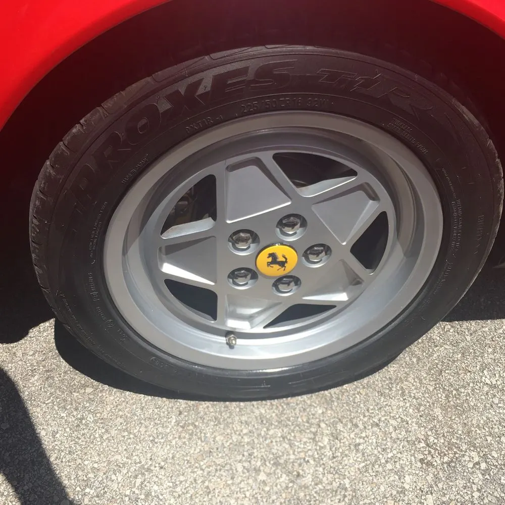 1988 Ferrari 328 GTS