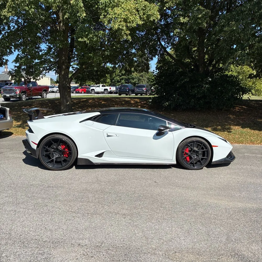 2015 Lamborghini Huracan Base