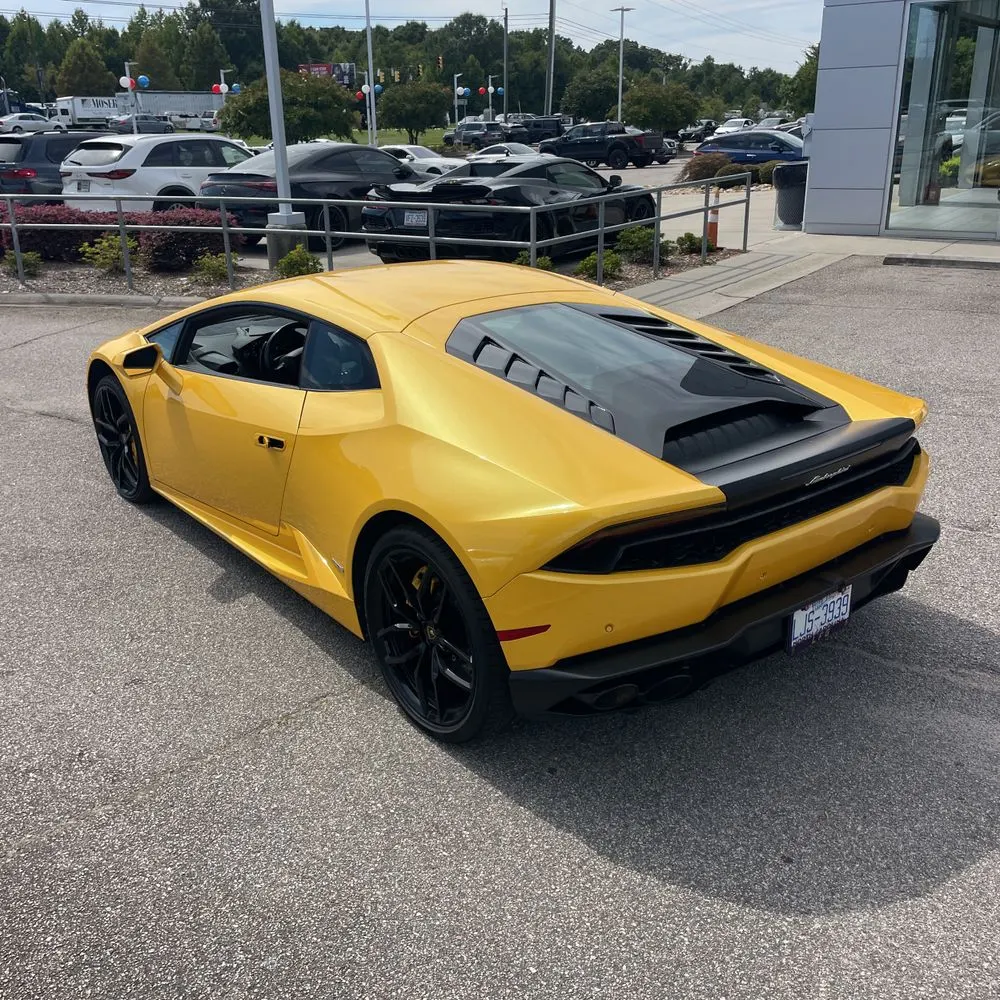2016 Lamborghini Huracan Base