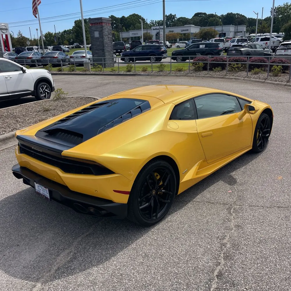 2016 Lamborghini Huracan Base