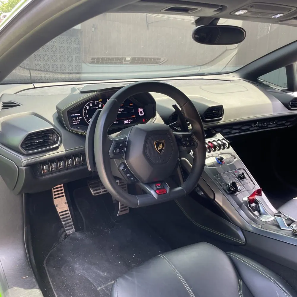 2016 Lamborghini Huracan LP 580-2