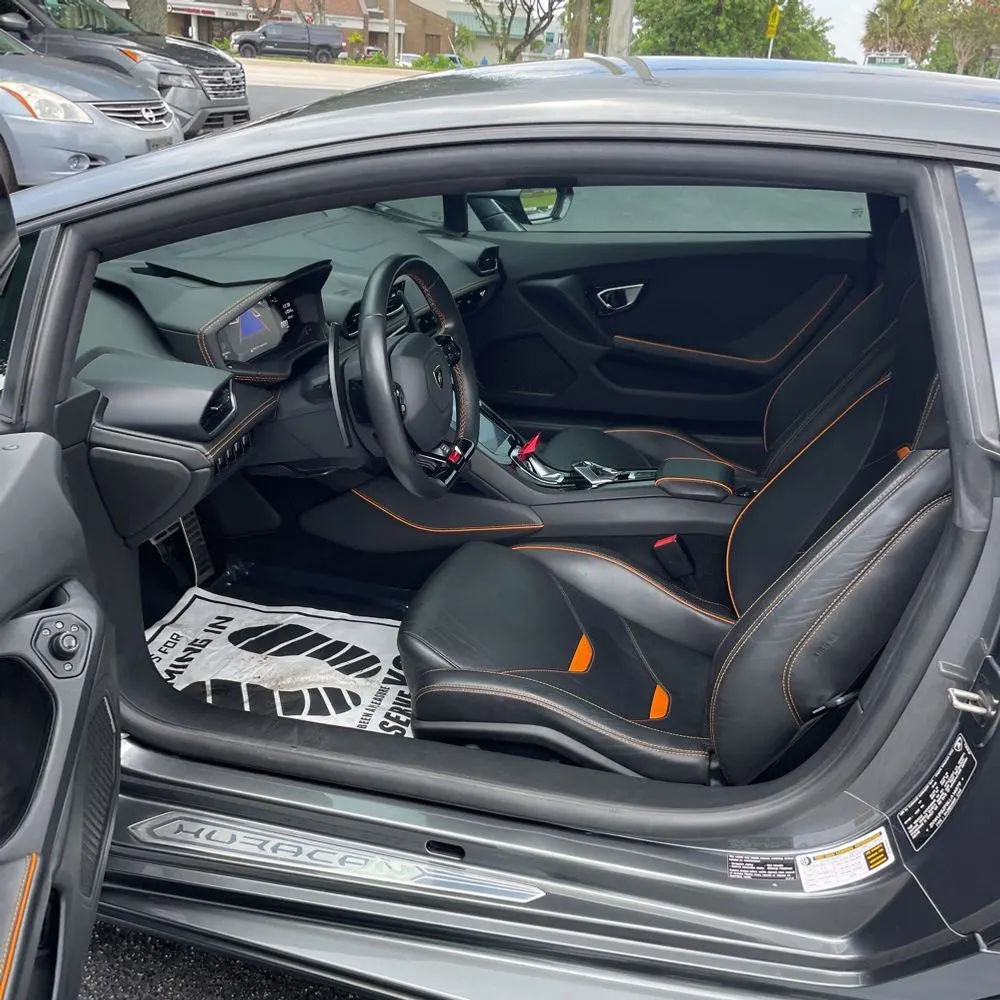 2020 Lamborghini Huracan EVO