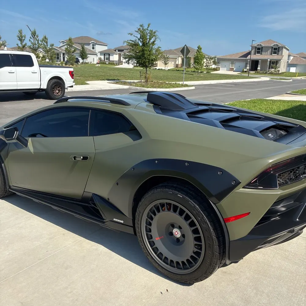 2024 Lamborghini Huracan Sterrato