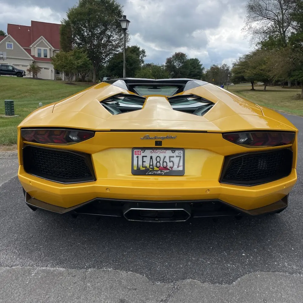 2014 Lamborghini Aventador Base