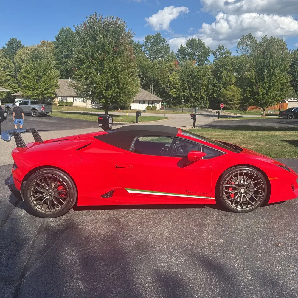 2017 Lamborghini Huracan LP 580-2 Spyder