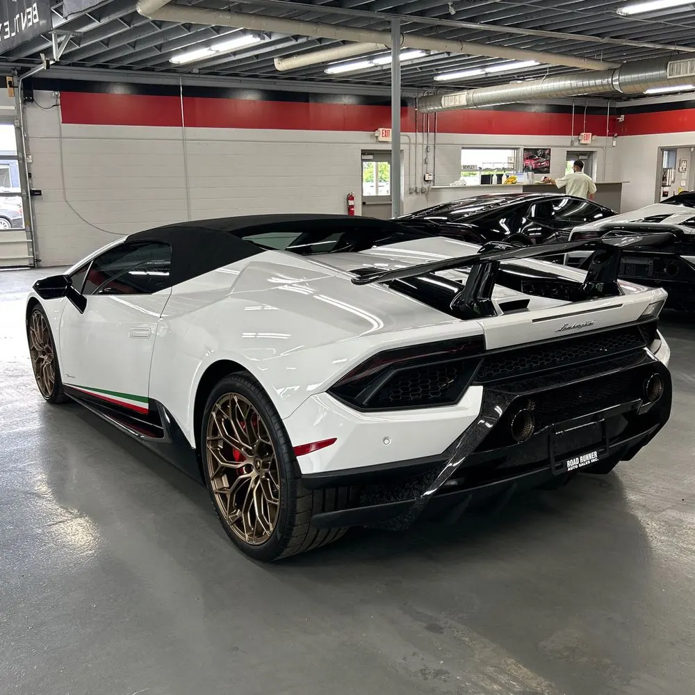 2019 Lamborghini Huracan Performante