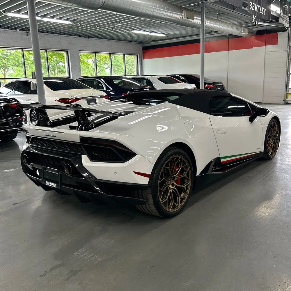 2019 Lamborghini Huracan Performante
