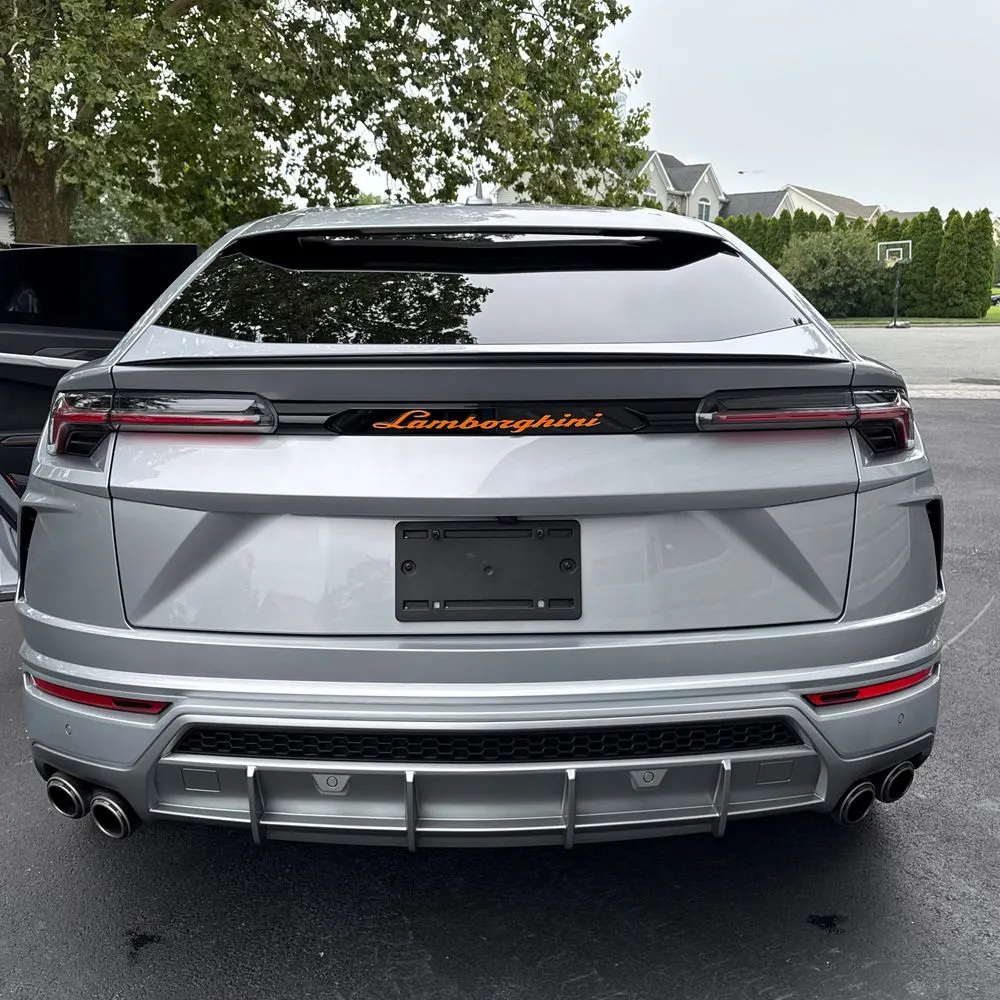2020 Lamborghini Urus Base