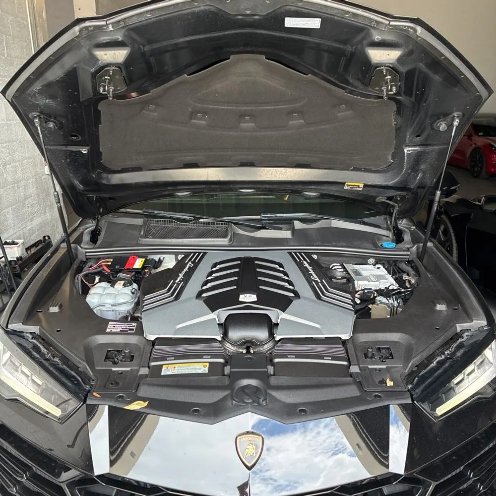 2020 Lamborghini Urus Base