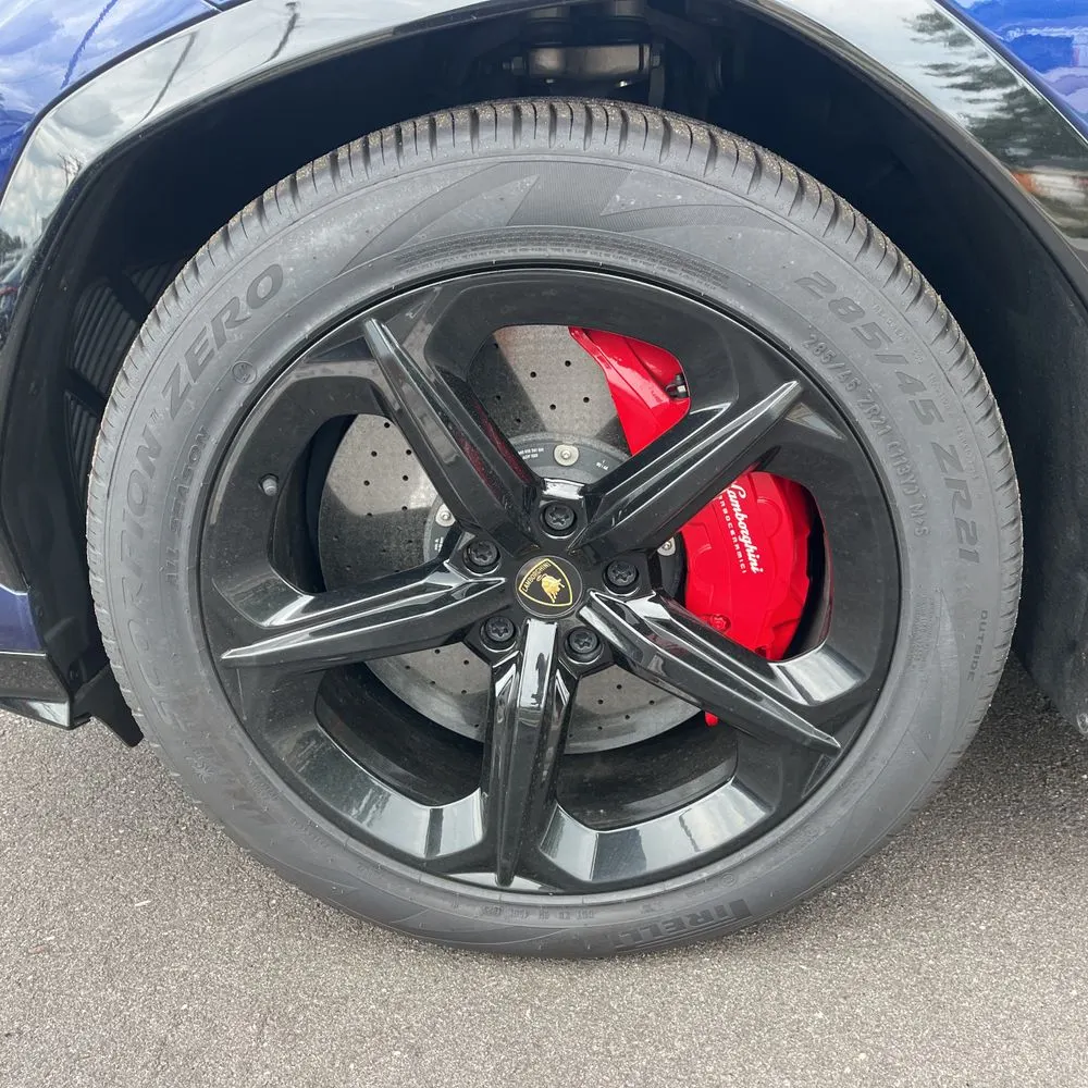 2021 Lamborghini Urus Base