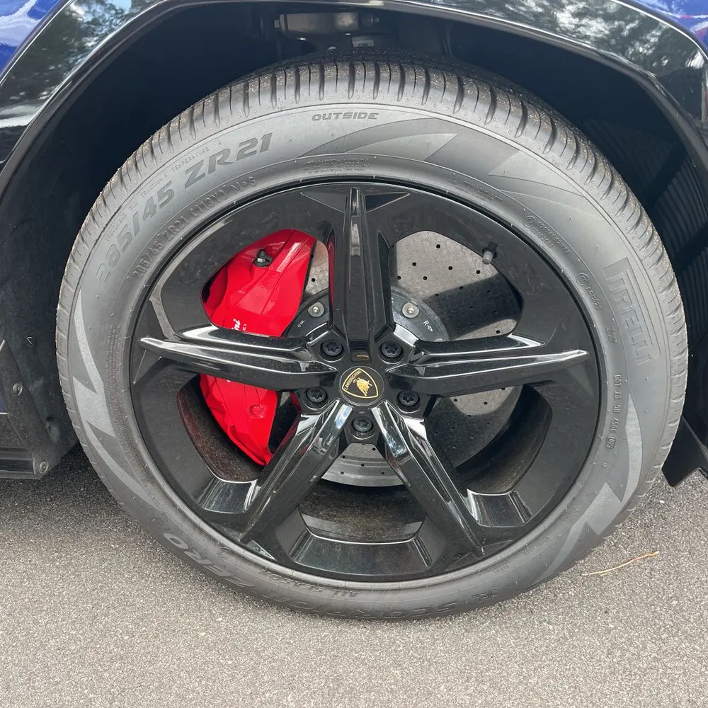 2021 Lamborghini Urus Base