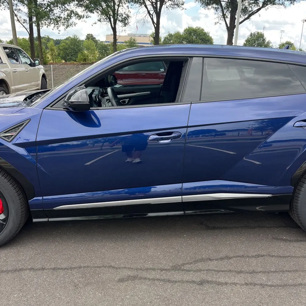 2021 Lamborghini Urus Base