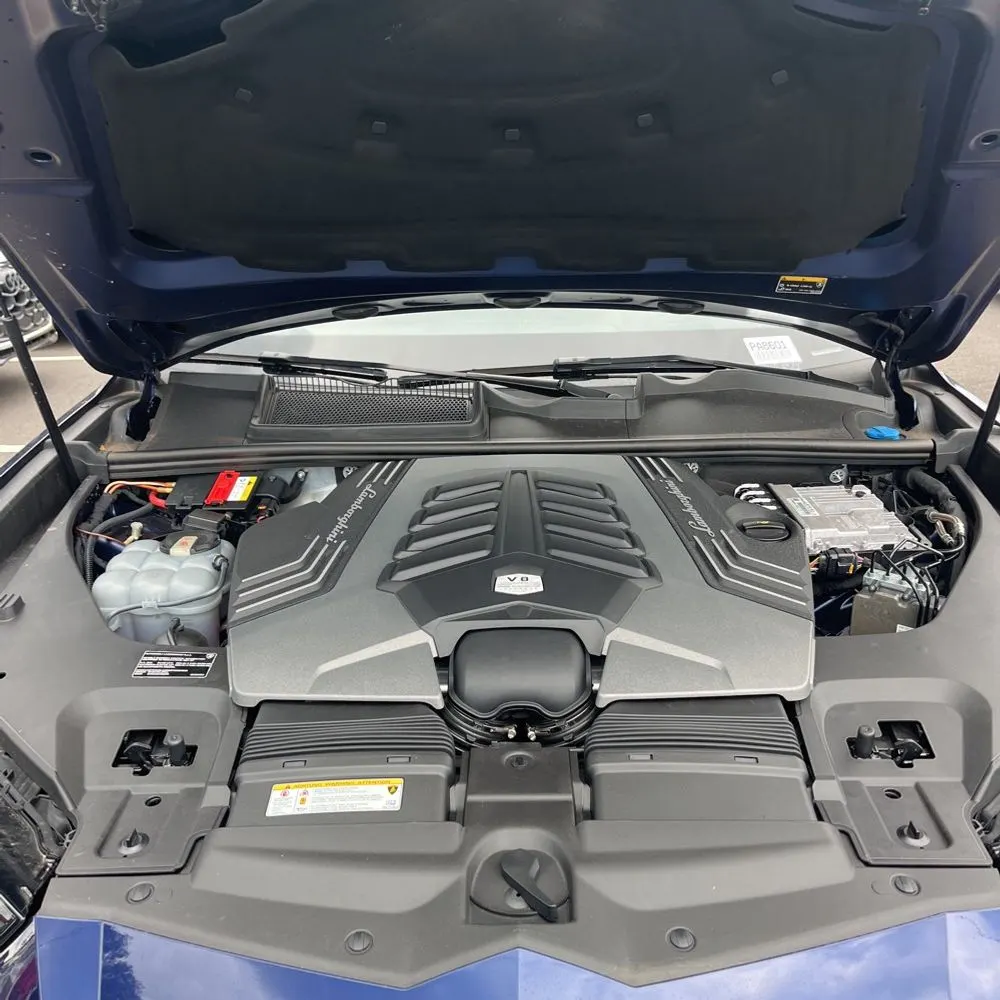 2021 Lamborghini Urus Base