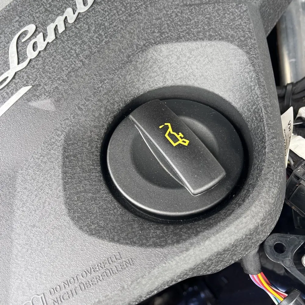 2021 Lamborghini Urus Base