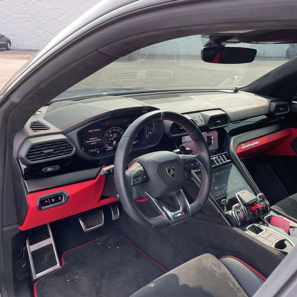 2023 Lamborghini Urus S