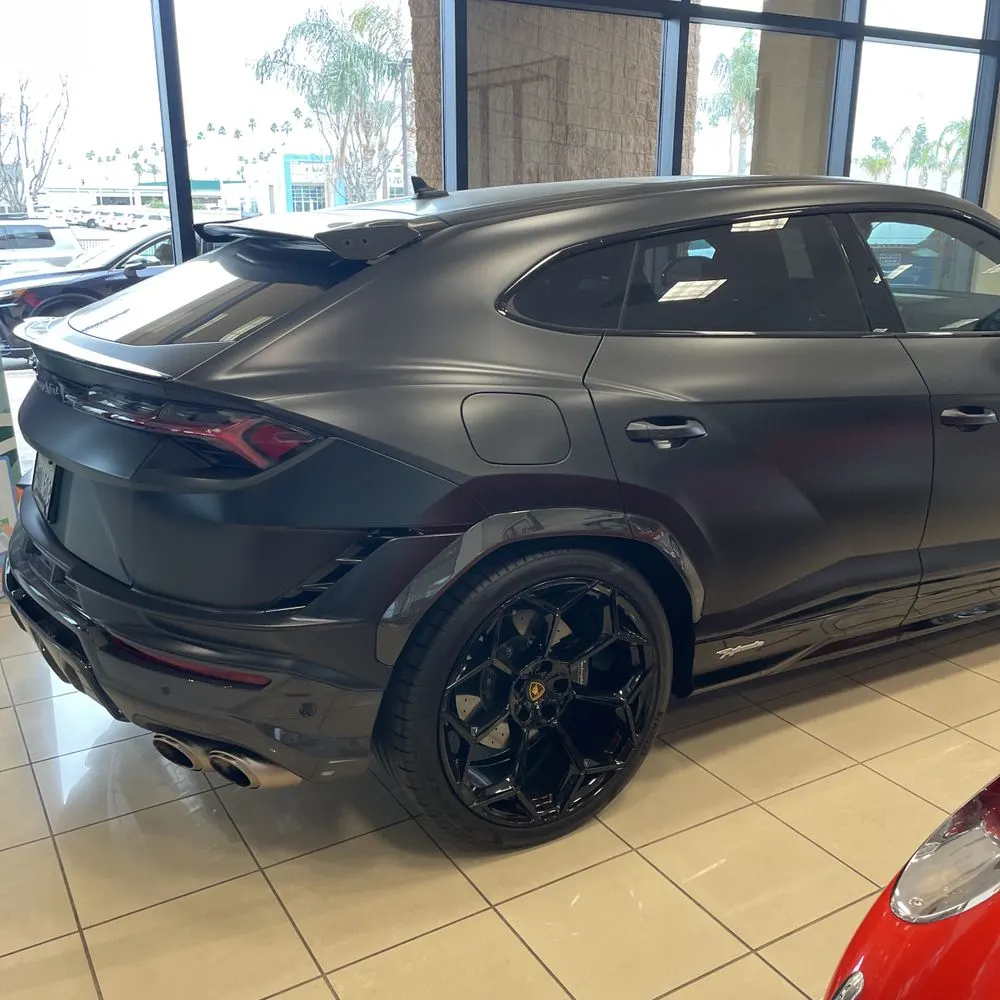 2024 Lamborghini Urus Performante